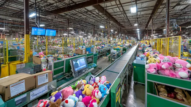 ERP Production Tracking for High-Volume Licensed Product Manufacturing