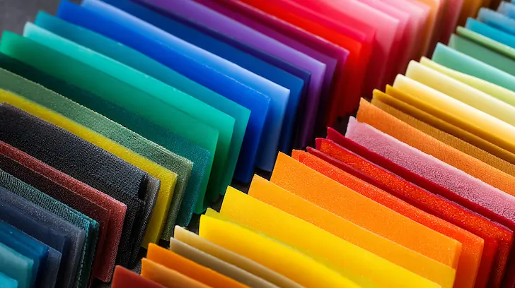 Sun-Resistant Materials for Theme Park Merchandise